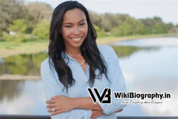 Aja Crowder Bio (Wiki) 