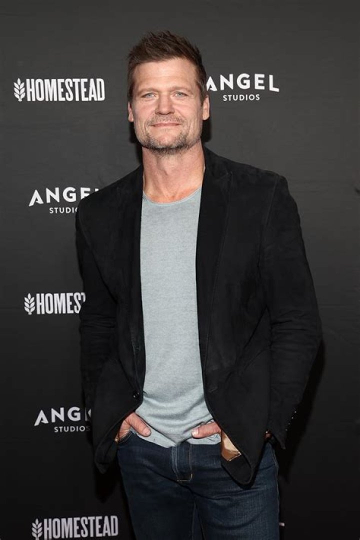 Bailey Chase - Age, Family, Bio