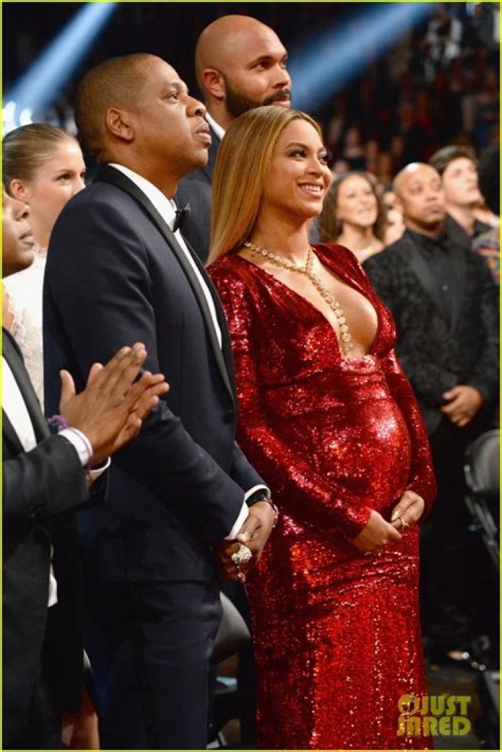 beyonce pregnant grammys