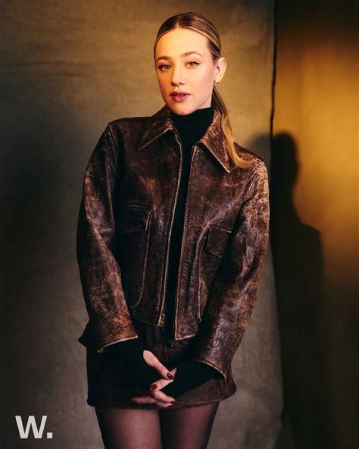 Celebrities named Lili