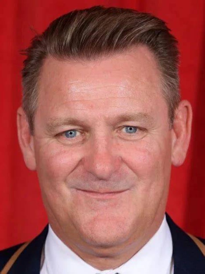 Chris Walker - Age, Family, Bio