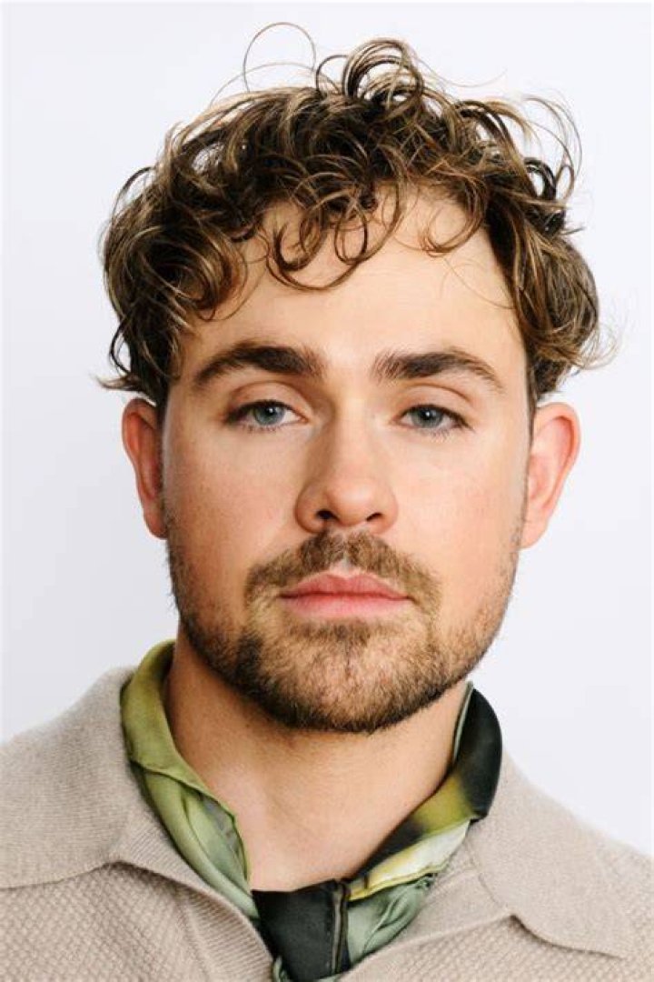 Dacre Montgomery posing-for-thrist-project