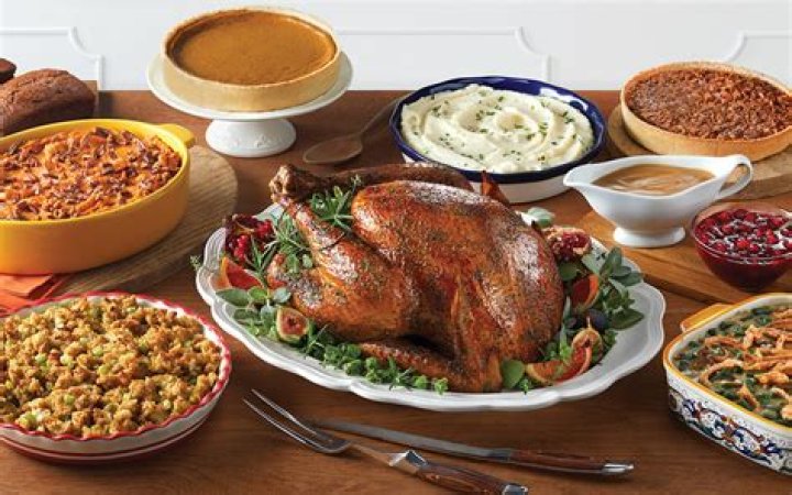 Does Mimi’s Cafe serve Thanksgiving dinner?