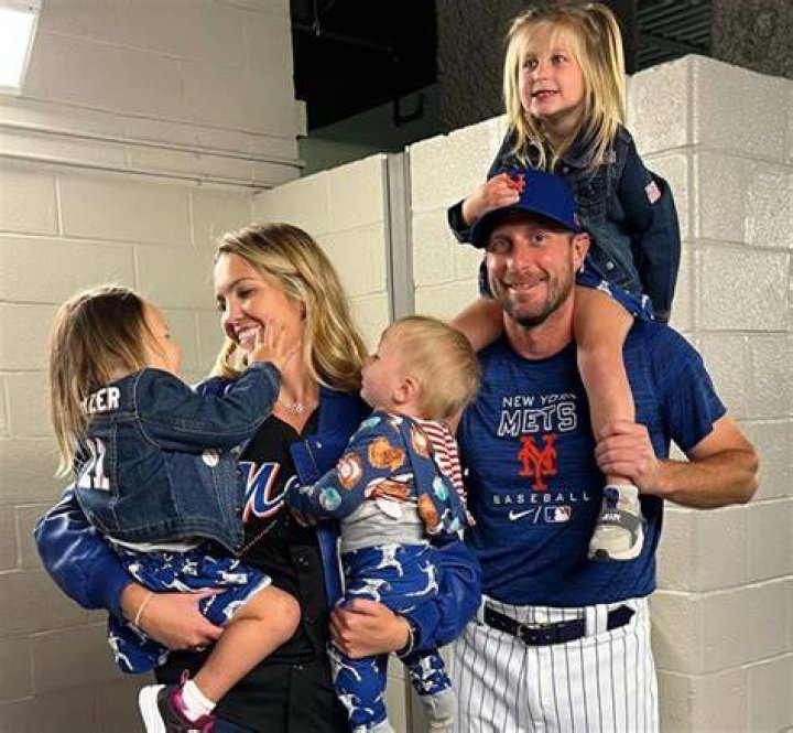 Erica May-Scherzer height and weight