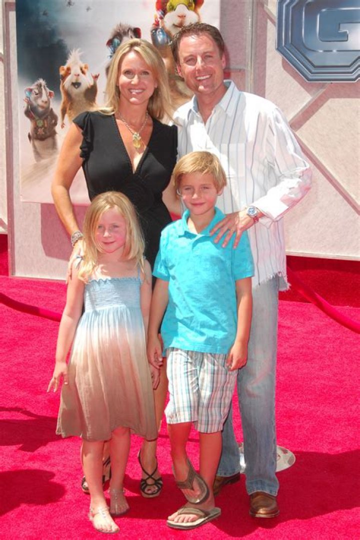 Gwen Harrison two Kids
