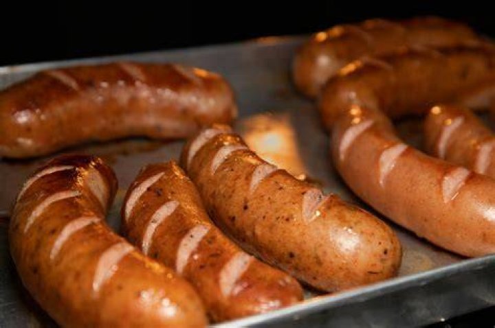 How do you cook bockwurst?