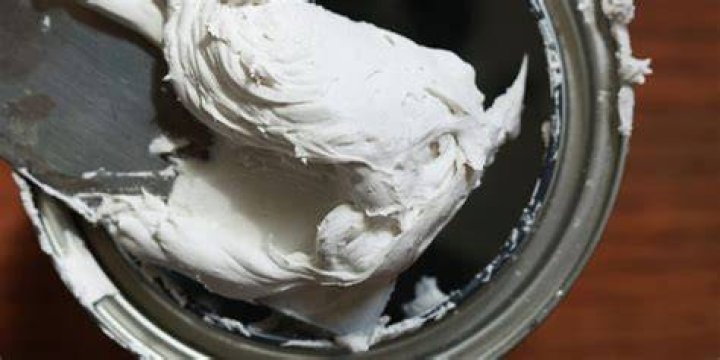 How do you fix dried out spackle?