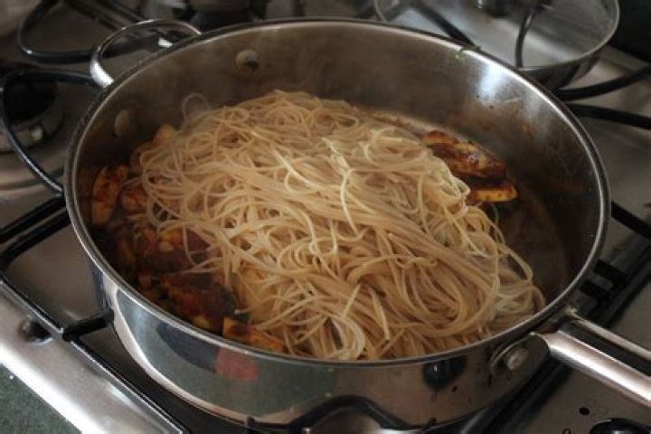How long do you cook whole wheat spaghetti?