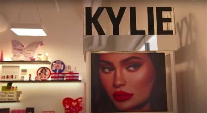 Inside Kylie's new Mansion