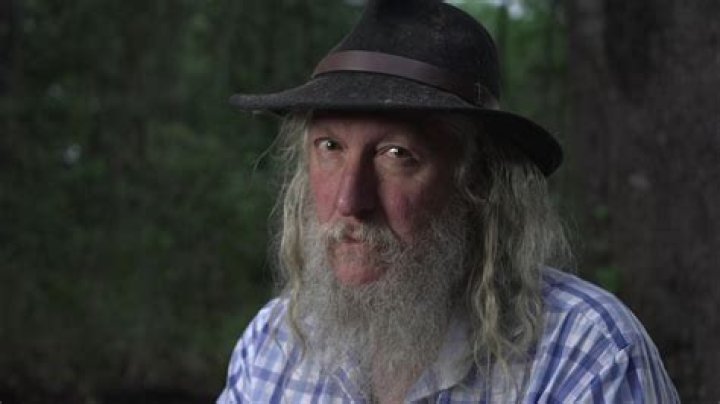 Is ‘Mountain Men’ Eustace Conway married? Find about his show and early life struggles Is ‘Mountain Men’ Eustace Conway married? Find about his show and early life struggles