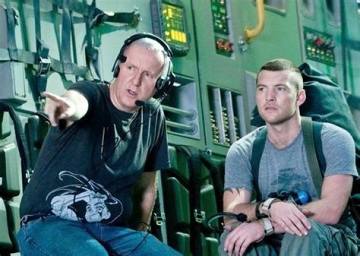 James Cameron Directing Avatar