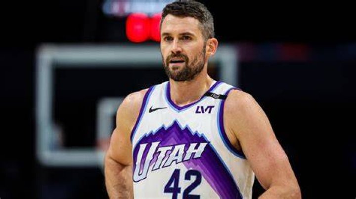 Kevin Love's pet Vestry