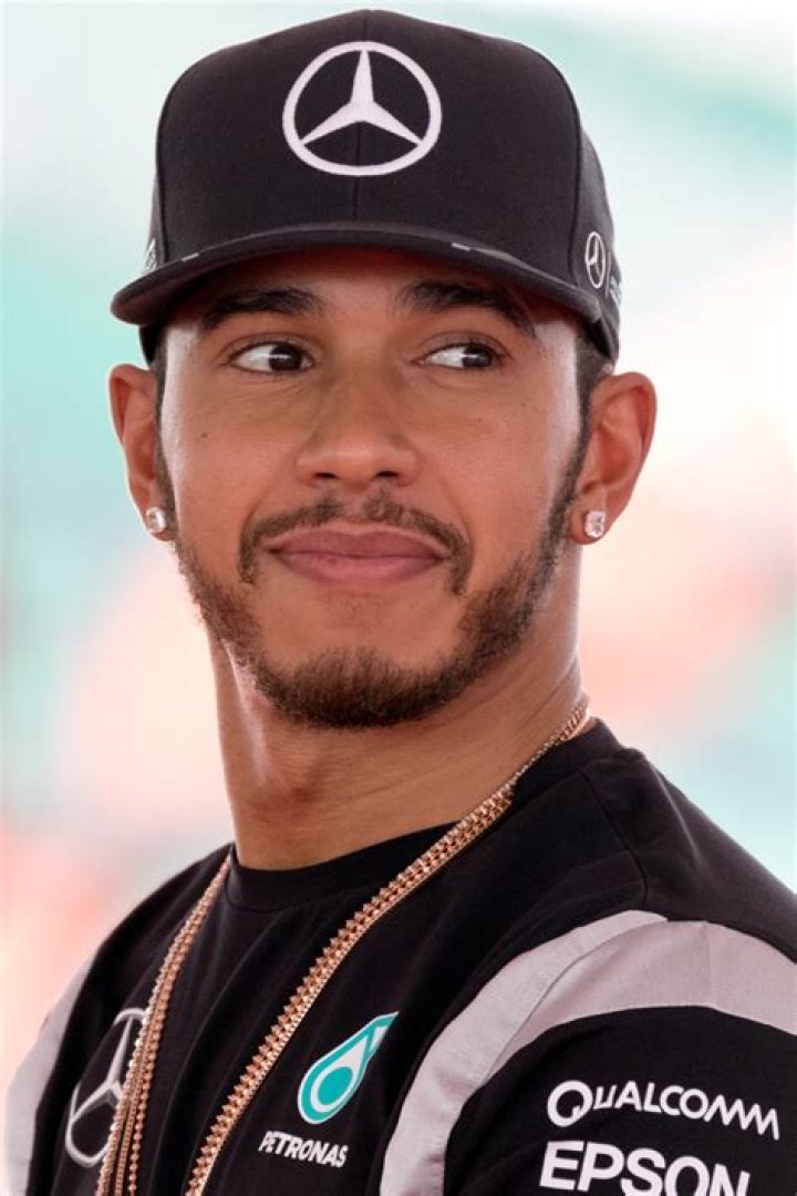 Lewis Hamilton Bio (Wiki) 
