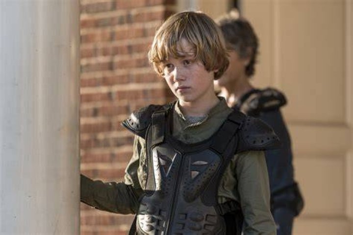 Macsen portraying on The Walking Dead series. Know about Macsen's career, occupation, Instagram, movies, tv series, block busters, height, 