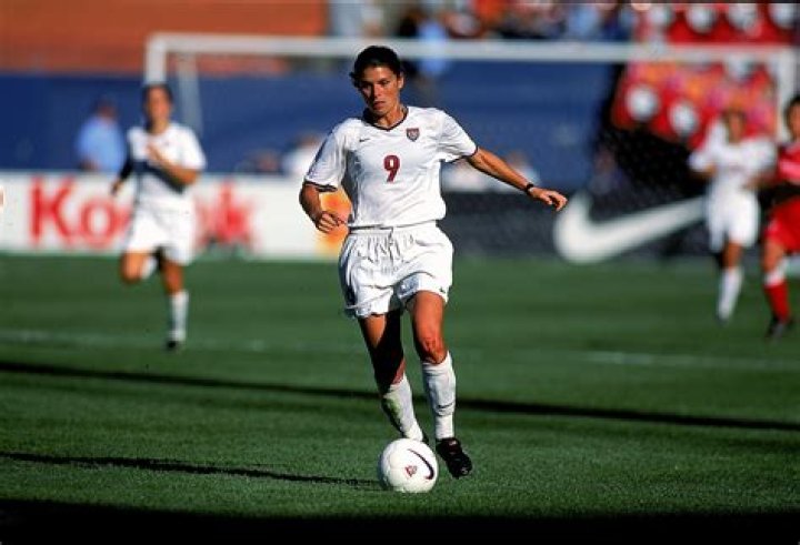 Mia Hamm's pet No Pets (Mia Hamm)