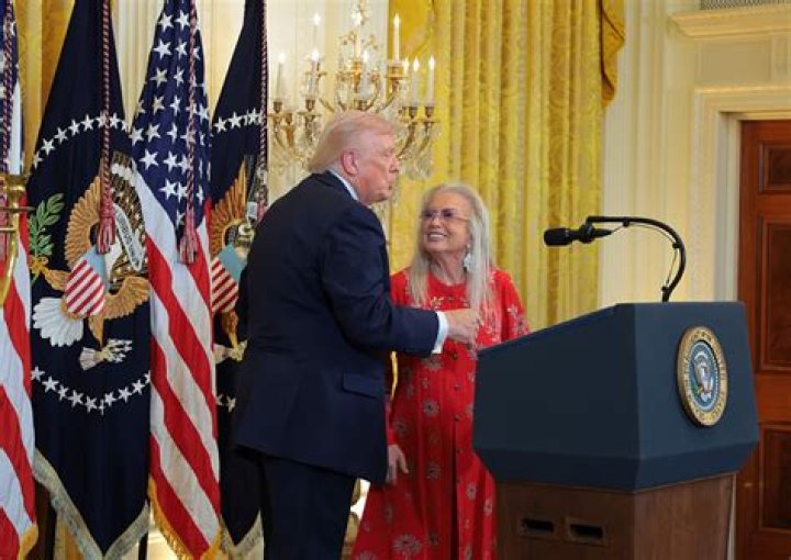 Miriam Adelson photo 3