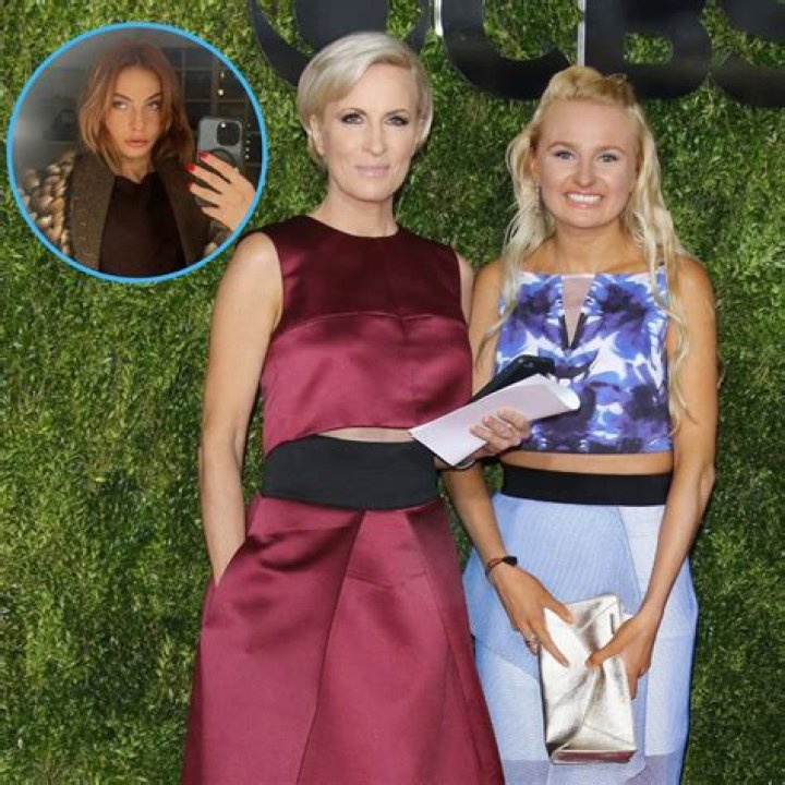 Momma, Mika Brzezinski with her two cute daughters