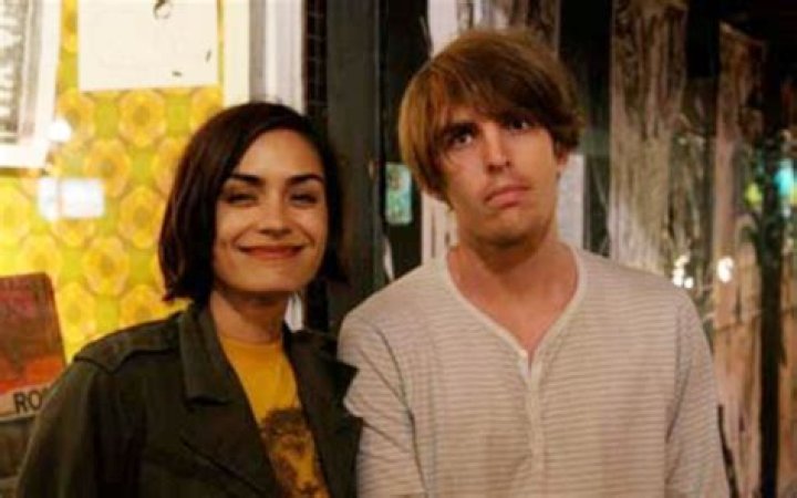 Shannyn and Dallas posing for a picture