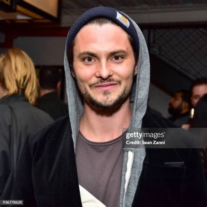 Shiloh Fernandez Highlights