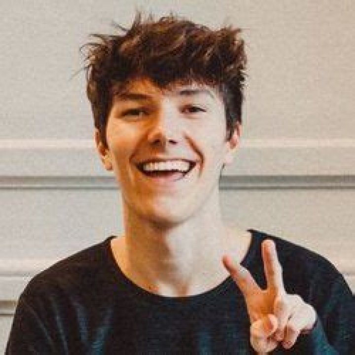Stan Gerards - Age, Family, Bio