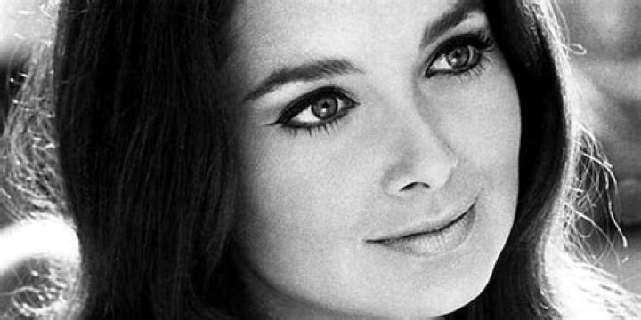 Suzanne Pleshette Highlights | Famous Birthdays
