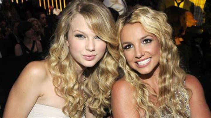 Taylor Swift and Britney Spears in the audience at the 2008 MTV Video Music Awards at Paramount Pictures Studios on September 7, 2008 in Los Angele...