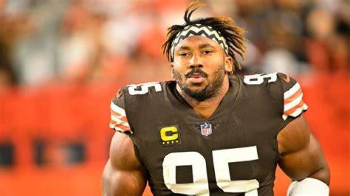 The NFL star defensive end Kroy Biermann has a satggering net worth of $5.5million