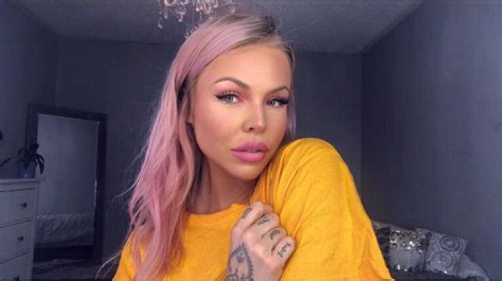 What is HunniBee Asmr worth?