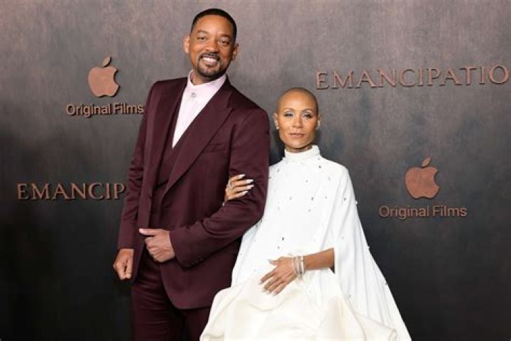 Will Smith (R) and Jada Pinkett Smith attend the 2022 Vanity Fair Oscar Party hosted by Radhika Jones at Wallis Annenberg Center for the Performing...