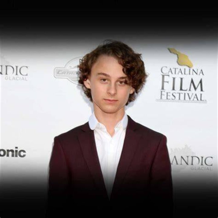 Wyatt Oleff Bio (Wiki) 